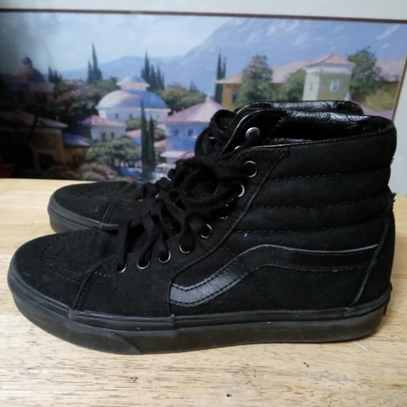 👟👟VANS BLACK SK8 -HI SHOE SIZE 6 LIKE NEW!! A FANTASTIC GIFT ITEM.🎁 - Picture 7 of 7